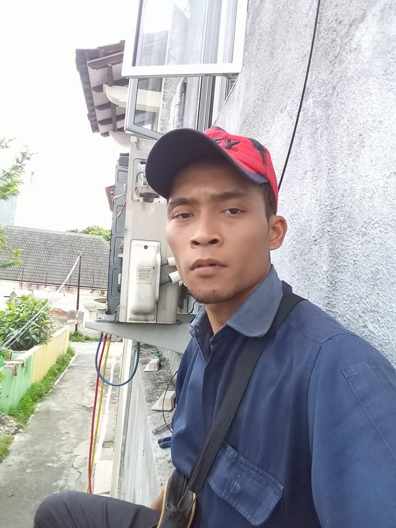 Service AC Solo Sumber